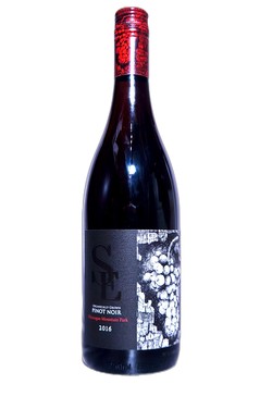 2016 Pinot Noir